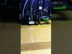 Trofeo irregular de corte láser de vidrio verde de 3 mm