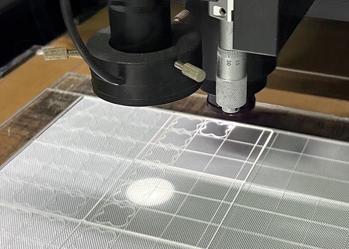 Laser Glass Cutting Machine supporting various glass sizes and thicknesses adapting to diverse industrial requirements To Accuracy±0.01mm